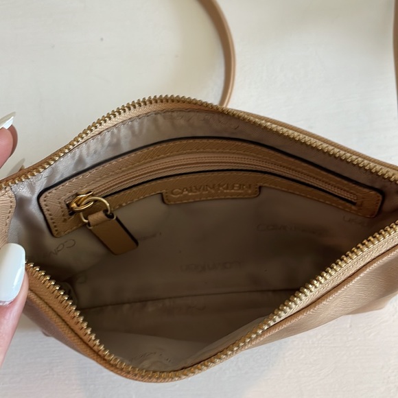 Calvin Klein purse - Picture 2 of 3